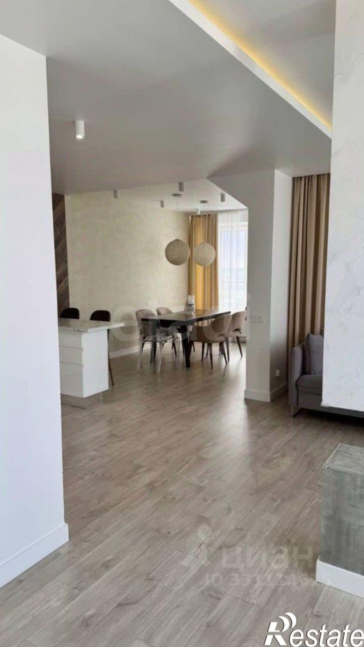 3-комн квартира пр-кт Октября, 107б,  д. 107б