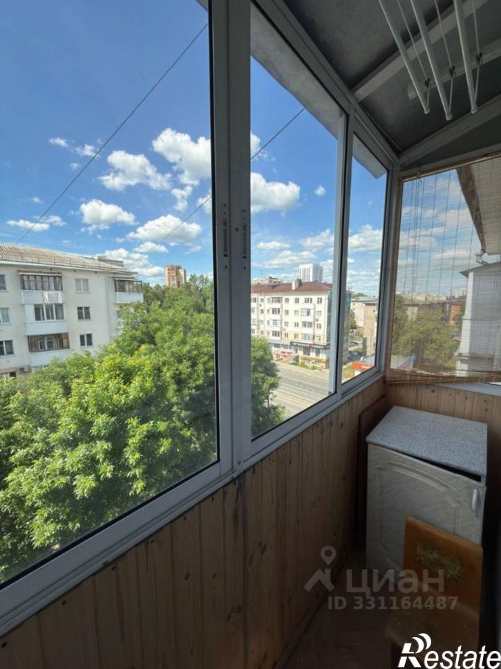 2-комн квартира проспект Октября, 16/2,  д. 16/2