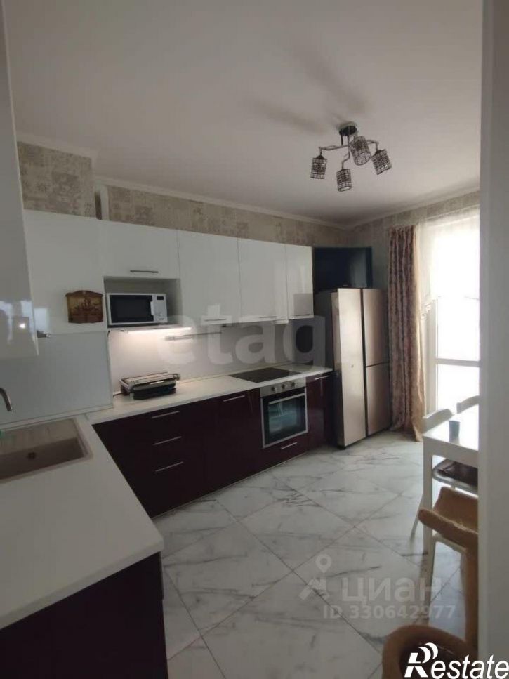3-комн квартира улица Аксакова, 81/1,  д. 81/1