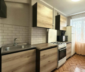3-комн, 52кв м, этаж 8/9 ул Гафури, 19