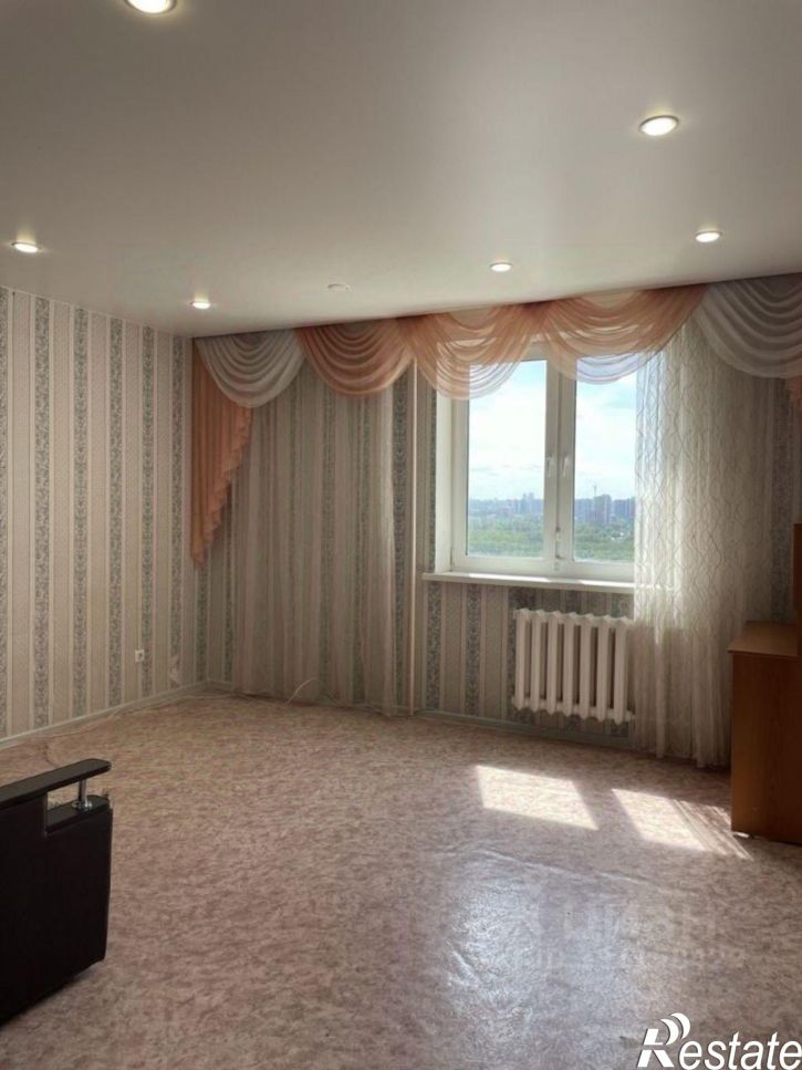 2-комн квартира улица Лётчиков, 11,  д. 11