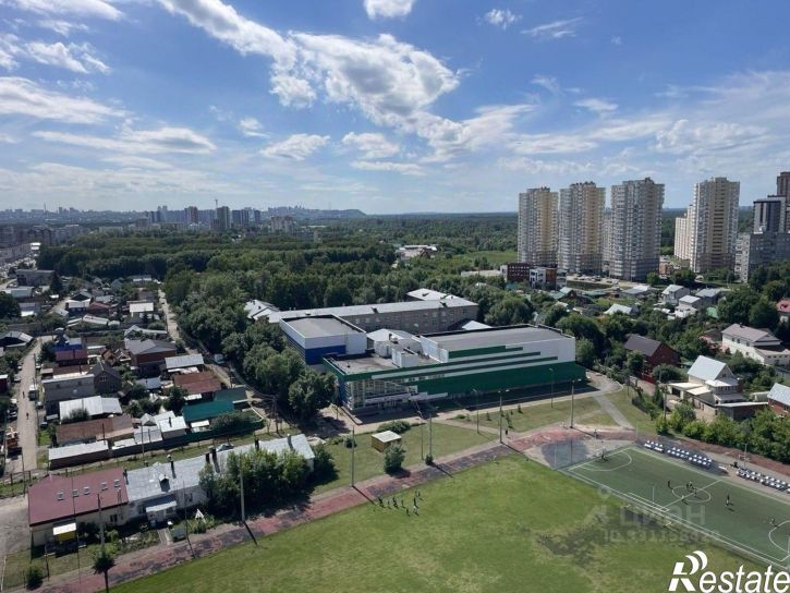 2-комн квартира улица Лётчиков, 11,  д. 11