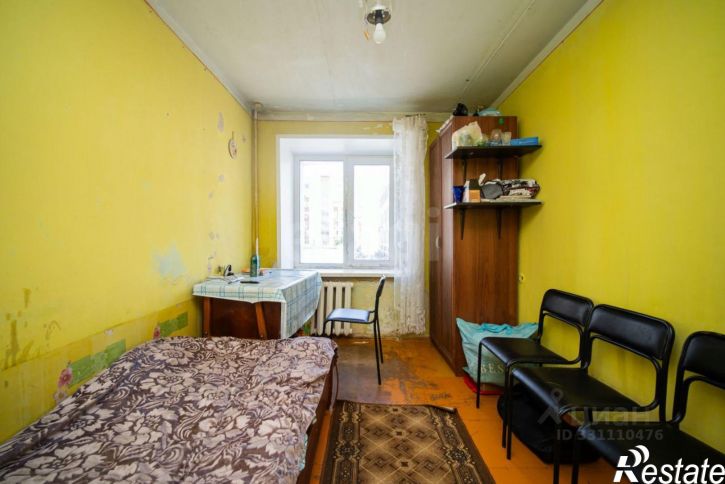 3-комн квартира ул Аксакова, 72,  д. 72