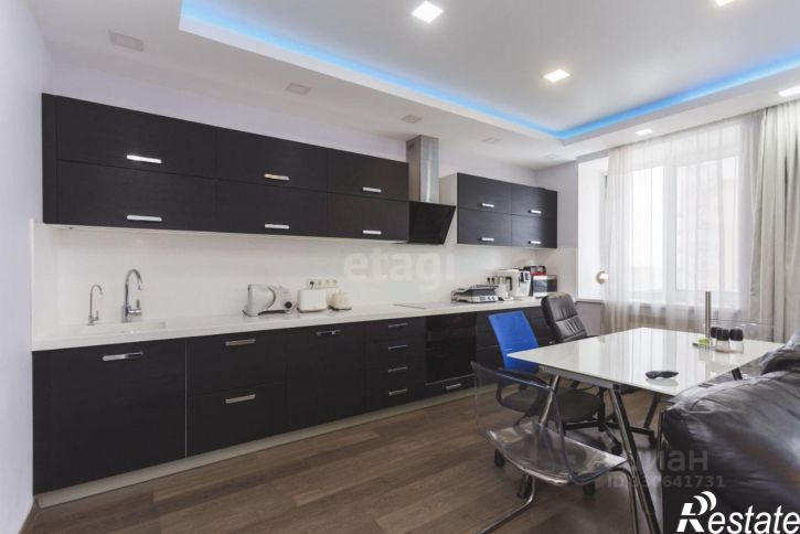 4-комн квартира ул Менделеева, 150/7,  д. 150/7