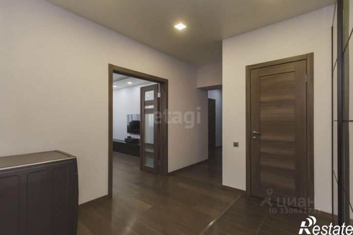 4-комн квартира ул Менделеева, 150/7,  д. 150/7