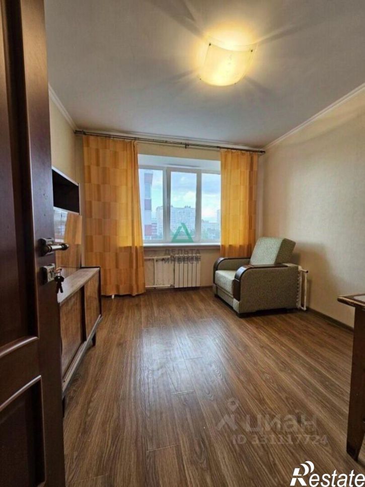 4-комн квартира ул Заки Валиди, 1,  д. 1