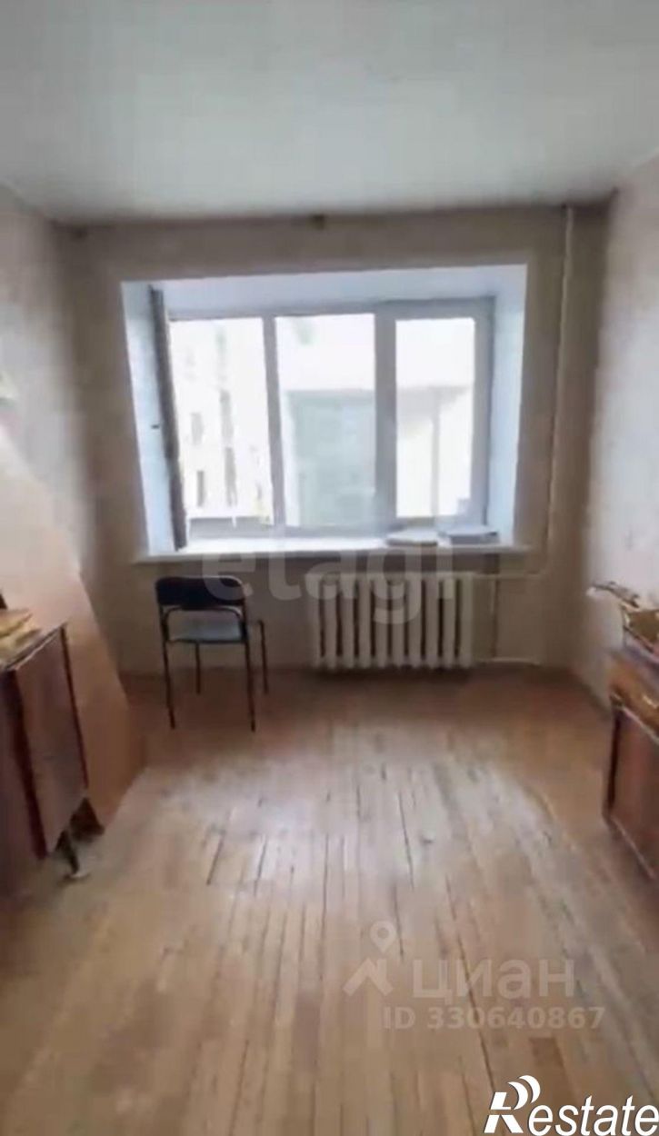 4-комн квартира улица Карла Маркса, 9/1,  д. 9/1