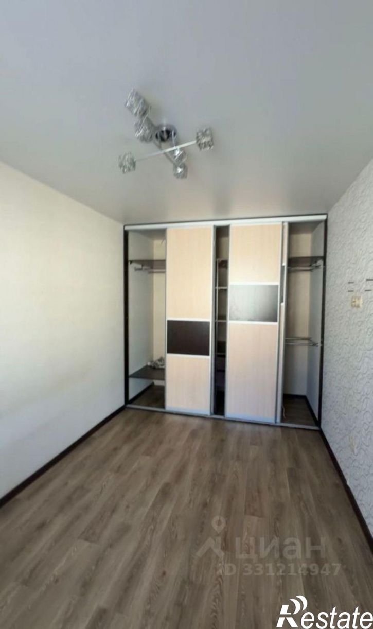 2-комн квартира ул Орджоникидзе, 14,  д. 14