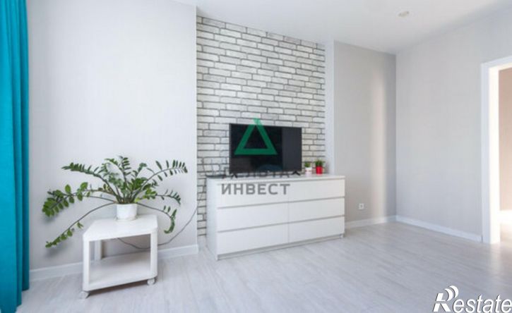 3-комн квартира ул Глумилинская, 4,  д. 4