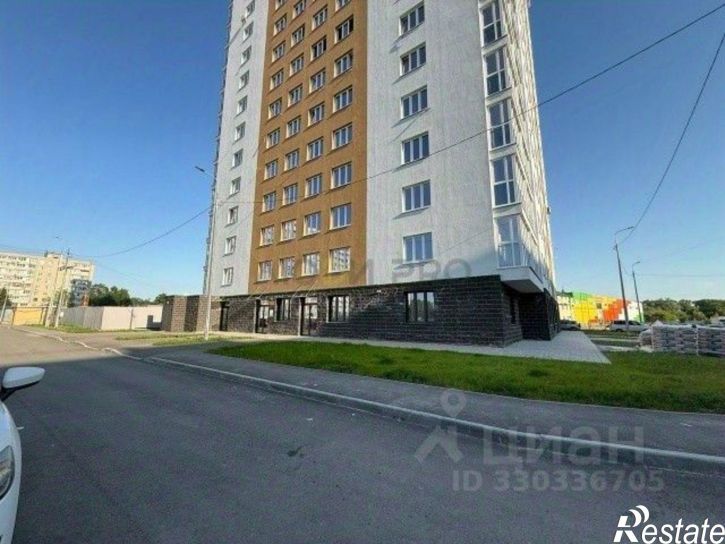 3-комн квартира ул им. Фронтовых бригад, 10/3,  д. 10/3
