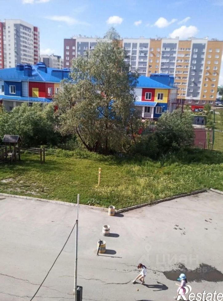 3-комн квартира ул Грозненская, 71/2,  д. 71/2