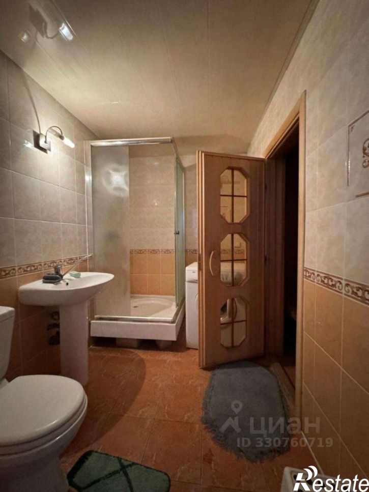 3-комн квартира улица Авроры, 3/1,  д. 3/1
