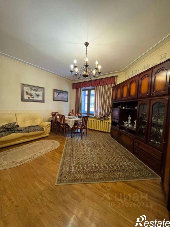 3-комн квартира ул Авроры, 3/1,  д. 3/1