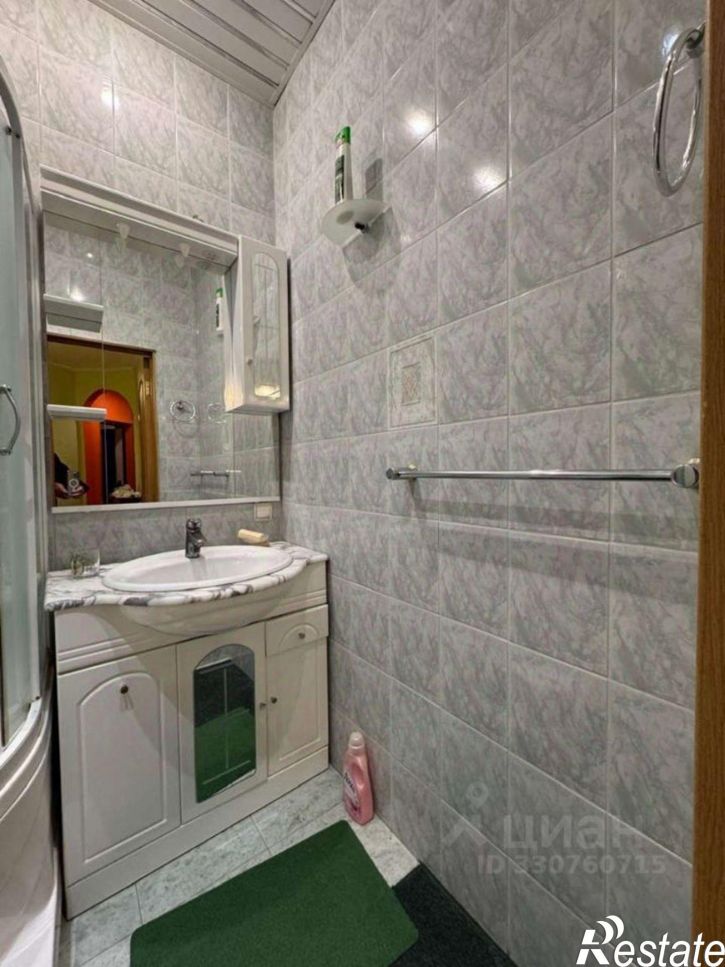 3-комн квартира ул Авроры, 3/1,  д. 3/1