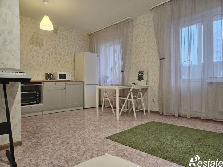 1-комн квартира ул Комарова, 8,  д. 8
