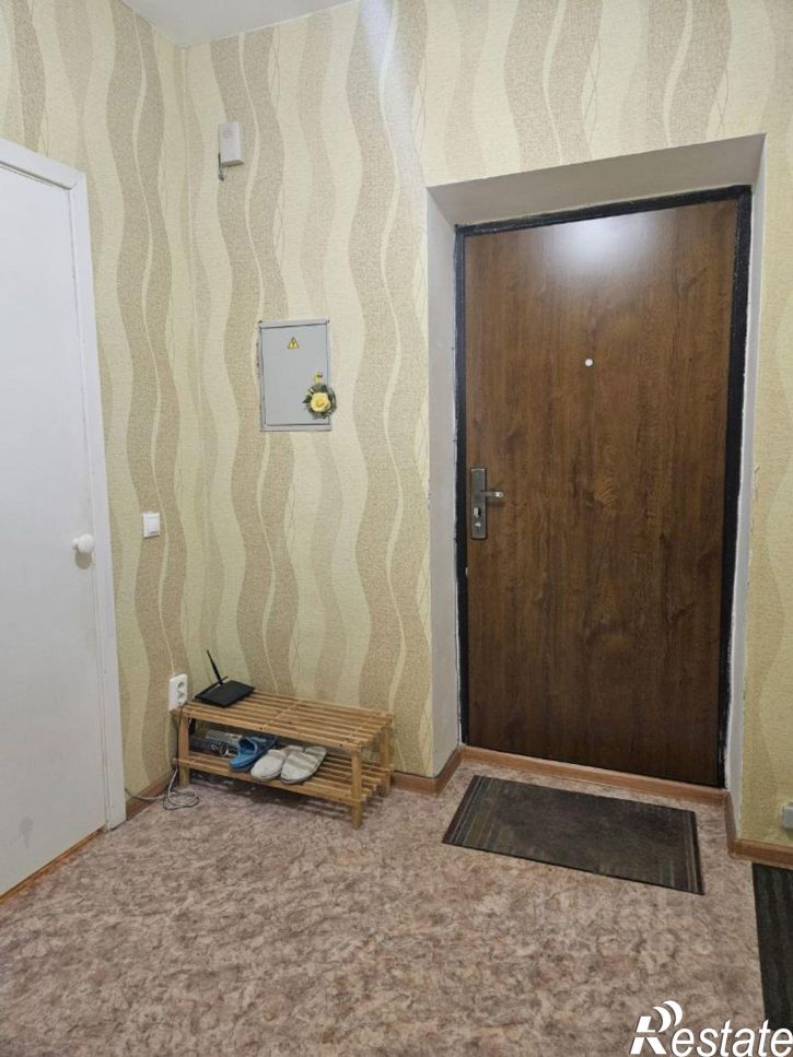1-комн квартира ул Комарова, 8,  д. 8