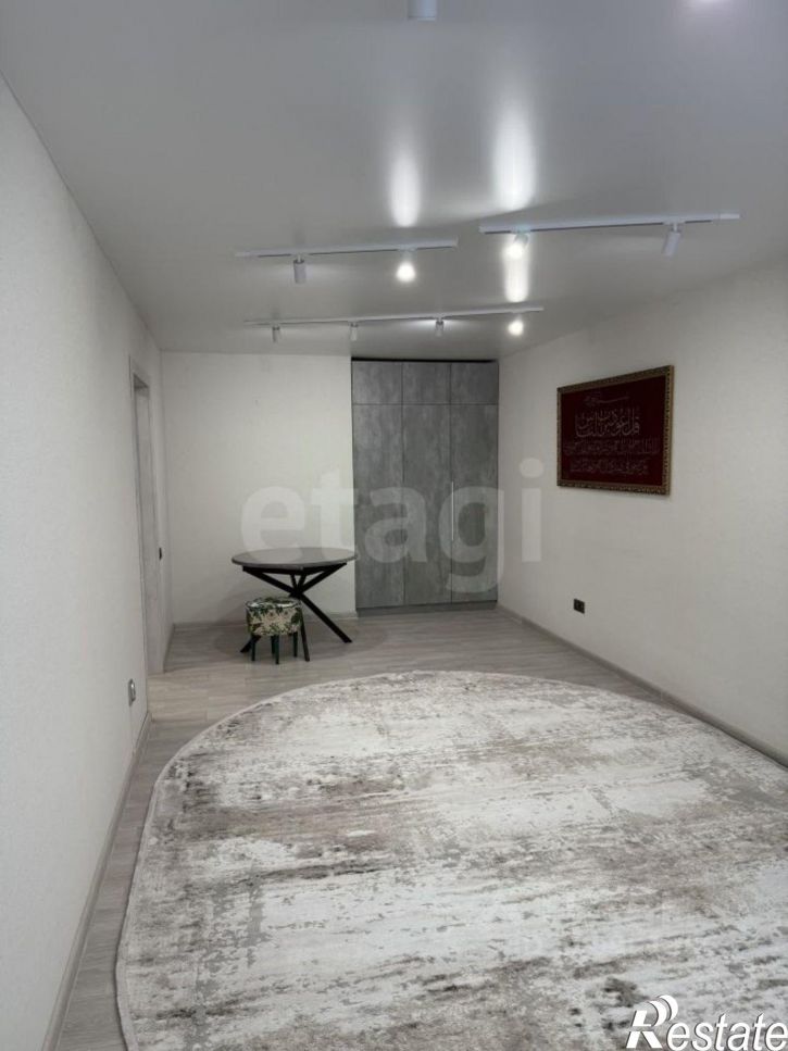 2-комн квартира улица Рихарда Зорге, 71А,  д. 71А