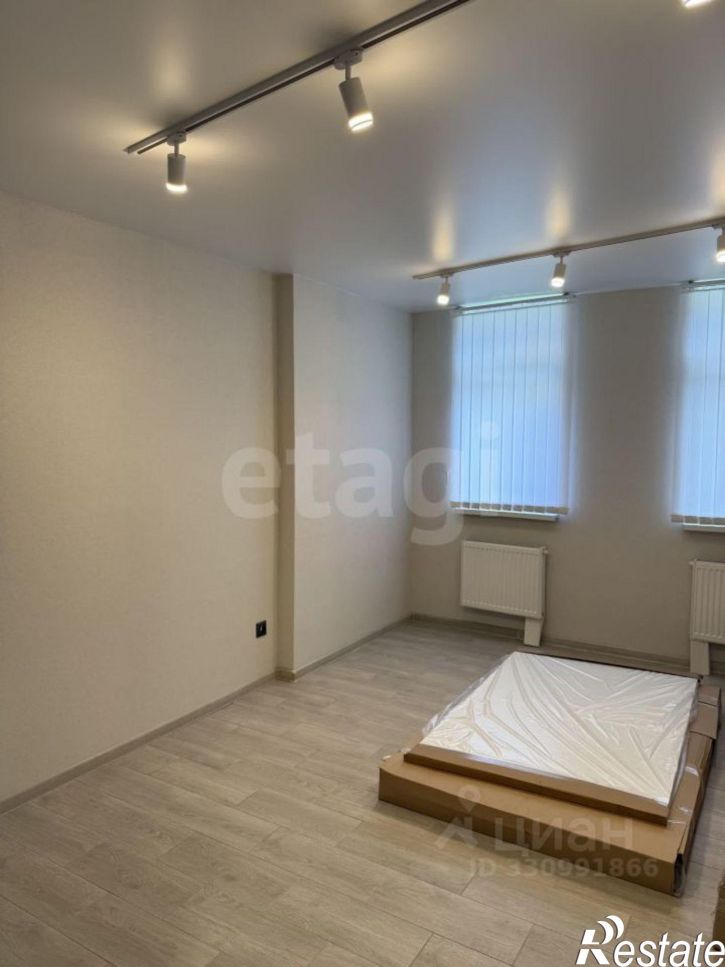 2-комн квартира улица Рихарда Зорге, 71А,  д. 71А
