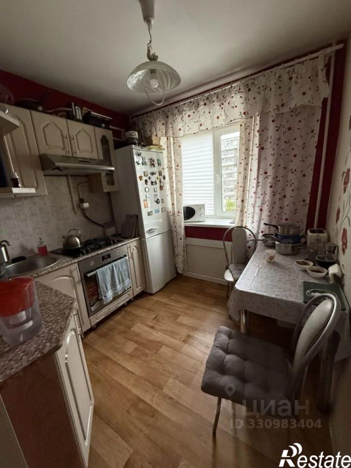 3-комн квартира Комсомольская улица, 12,  д. 12