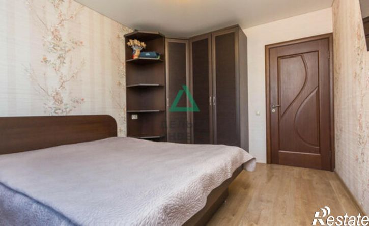 3-комн квартира ул Авроры, 7/4,  д. 7/4