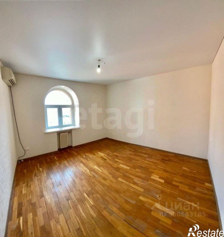 4-комн квартира улица Гафури, 54,  д. 54