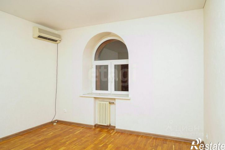 4-комн квартира улица Гафури, 54,  д. 54