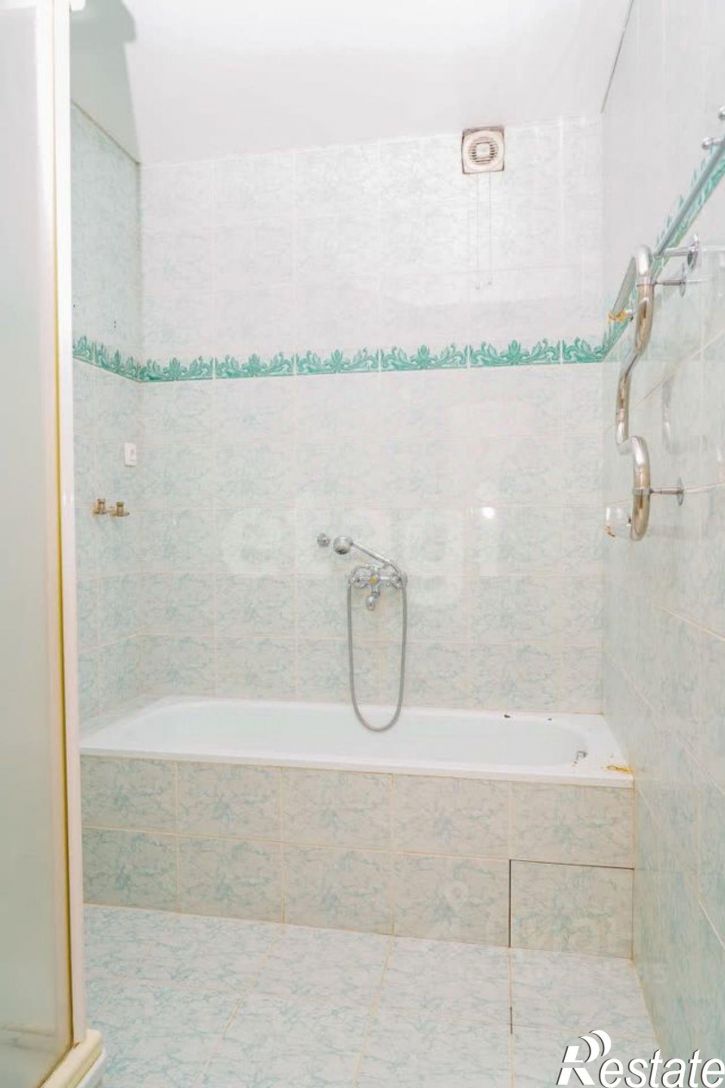 4-комн квартира улица Гафури, 54,  д. 54