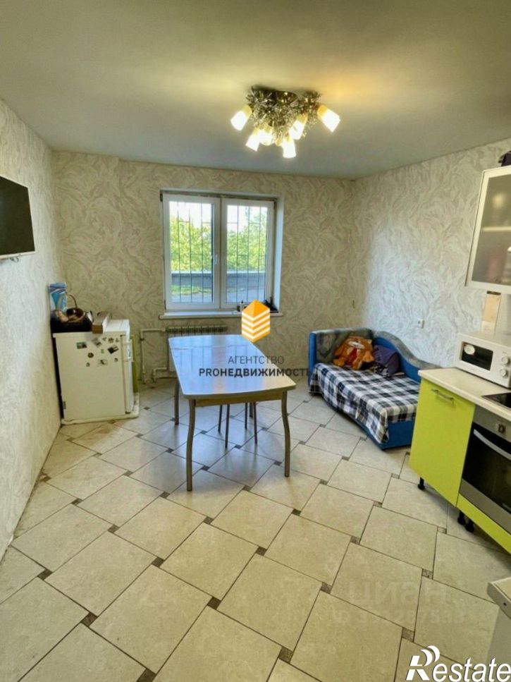 3-комн квартира ул Кавказская, 23,  д. 23