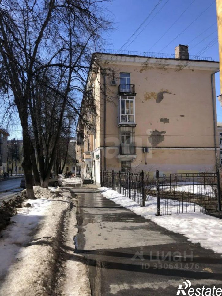 3-комн квартира ул Калинина, 1,  д. 1