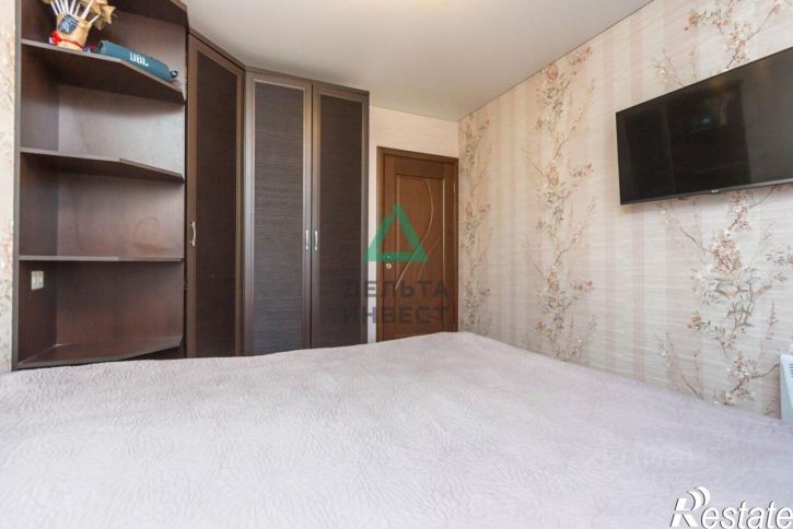3-комн квартира улица Авроры, 7/4,  д. 7/4