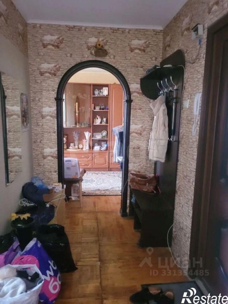 2-комн квартира ул Маршала Жукова, 2/2,  д. 2/2