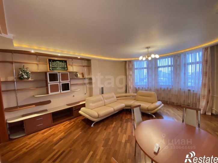 3-комн квартира улица Рихарда Зорге, 70/2,  д. 70/2