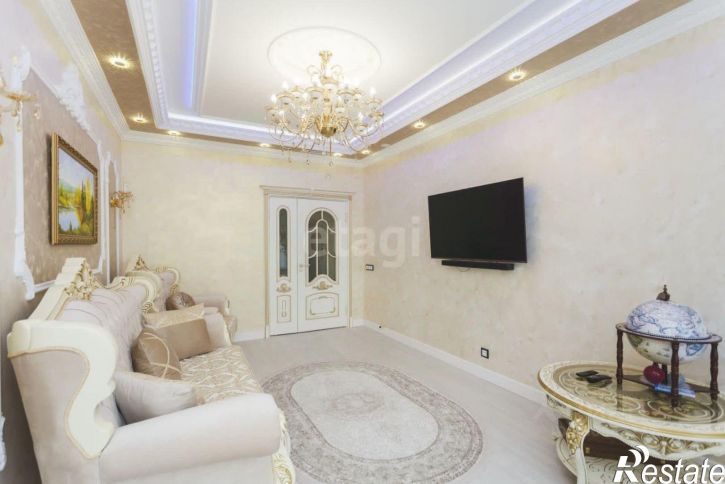 3-комн квартира пр-кт Октября, 107а,  д. 107а