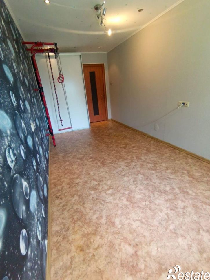 3-комн квартира ул Интернациональная, 103 1,  д. 103 1,  к. 1