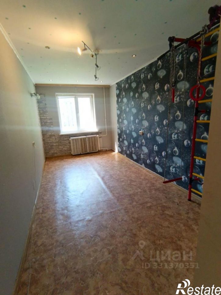 3-комн квартира ул Интернациональная, 103 1,  д. 103 1,  к. 1