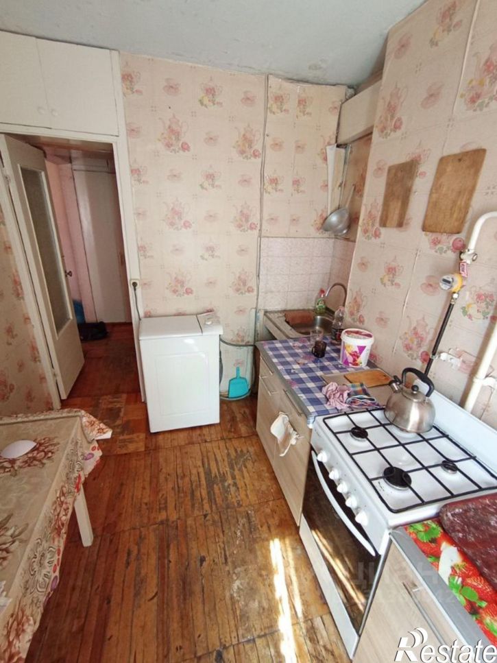 2-комн квартира ул Авроры, 1,  д. 1