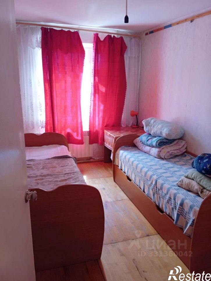 2-комн квартира ул Авроры, 1,  д. 1