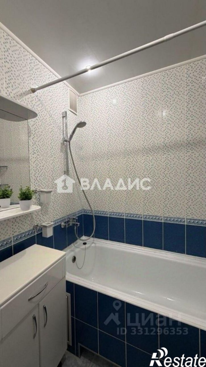 1-комн квартира улица Набережная реки Уфы, 65,  д. 65