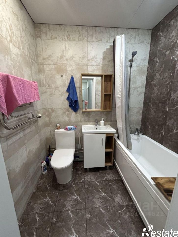 2-комн квартира улица Пархоменко, 156Б,  д. 156Б