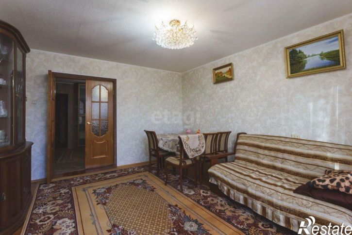 3-комн квартира Российская улица, 31,  д. 31