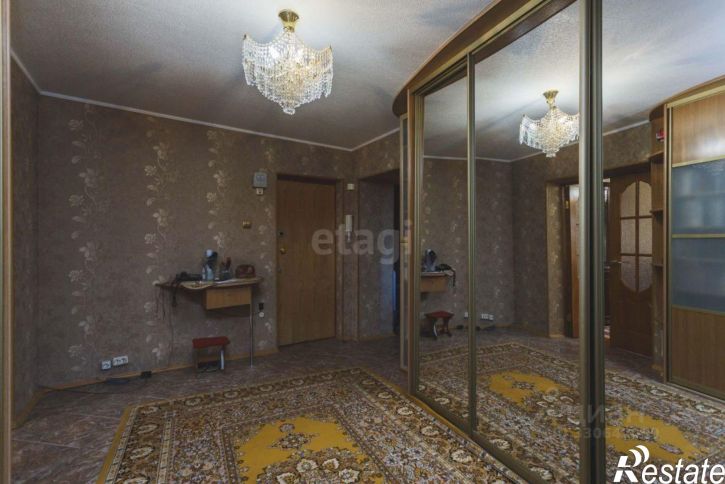 3-комн квартира Российская улица, 31,  д. 31
