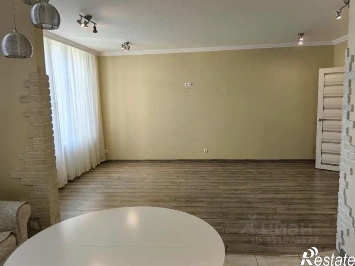 3-комн квартира ул Комсомольская, 15,  д. 15