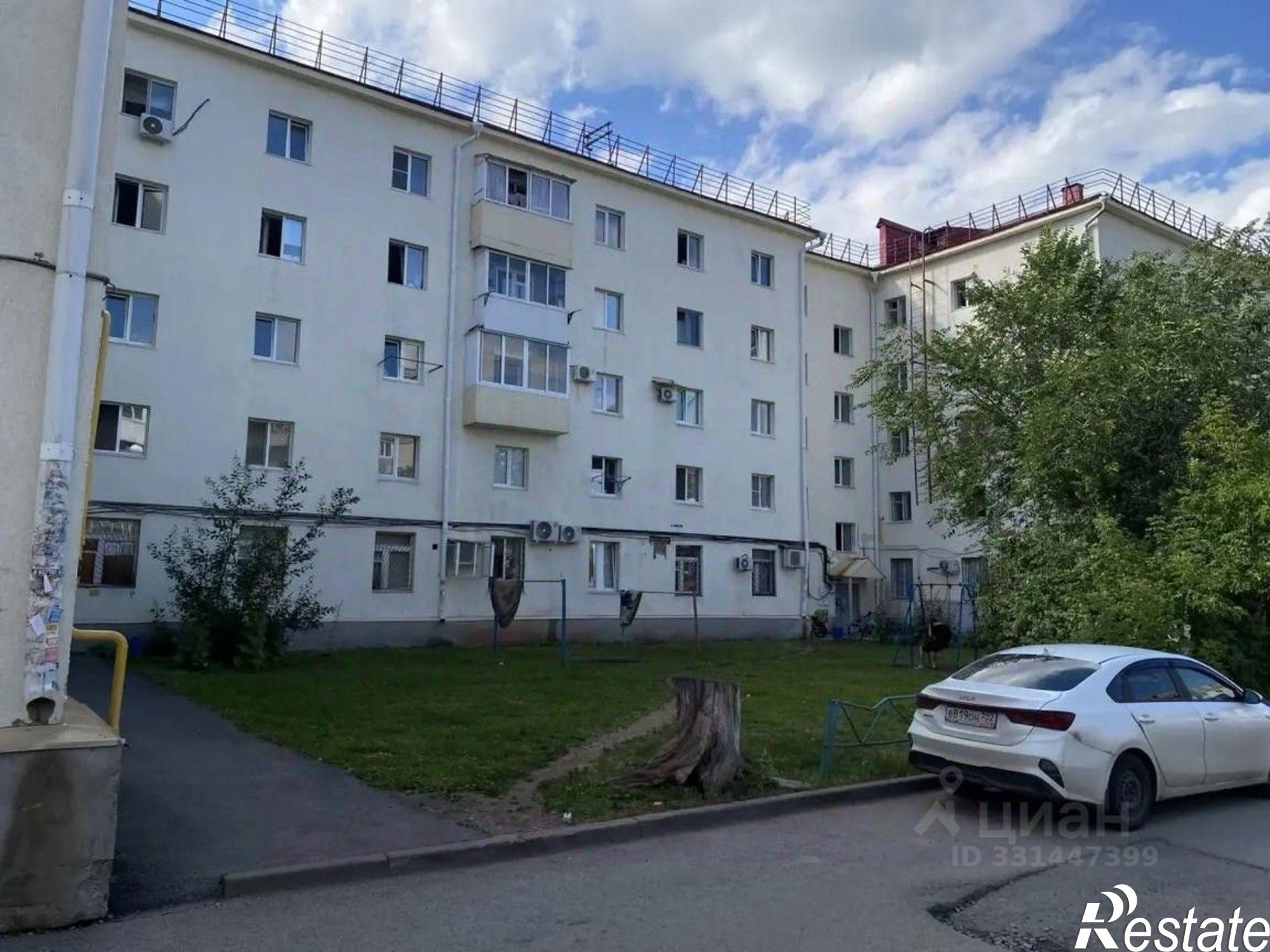 Купить комнату за 2 700 000 рублей на пр-кт Октября, 10