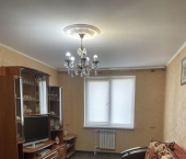 2-комн, 57кв м, этаж 1/3 улица Александра Спивака, 81