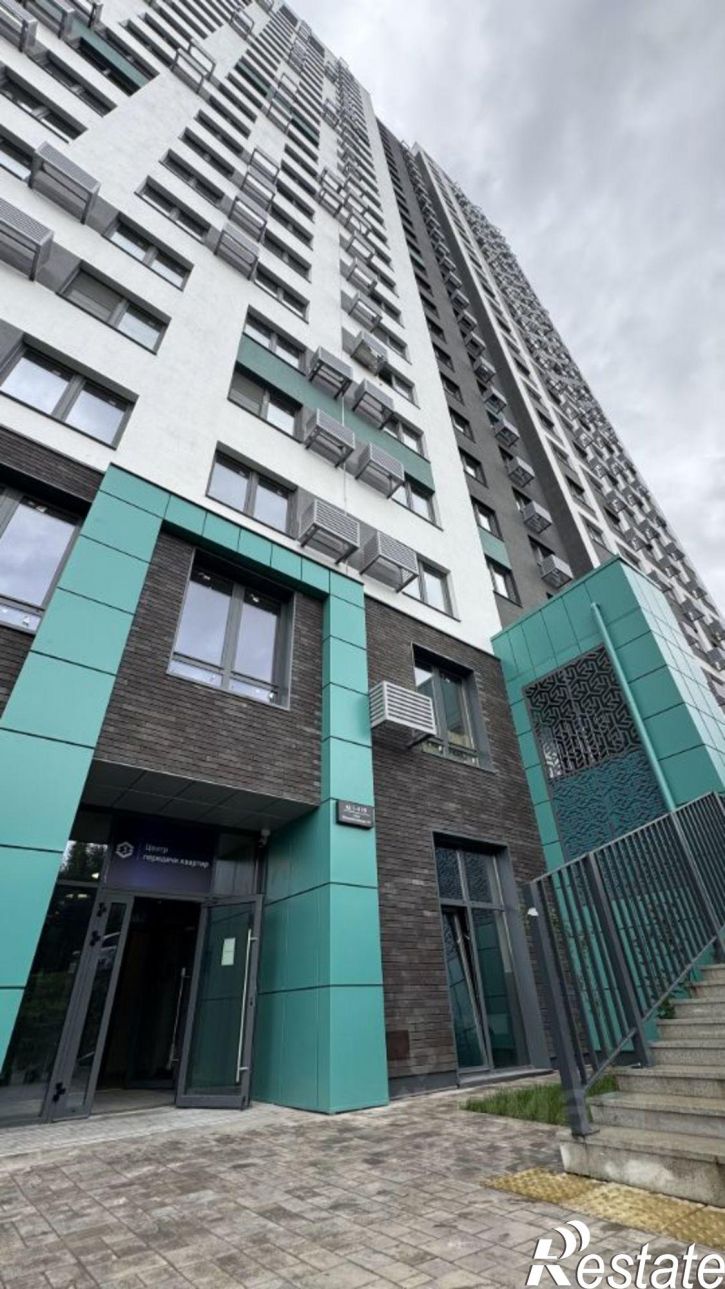 3-комн квартира ул Революционная, 98/1,  д. 98/1
