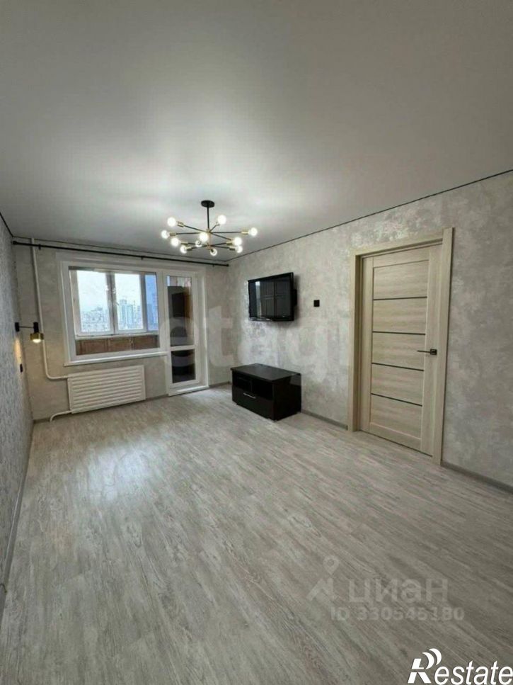 2-комн квартира улица Степана Злобина, 24,  д. 24