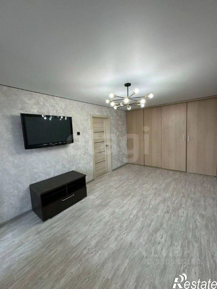 2-комн квартира улица Степана Злобина, 24,  д. 24
