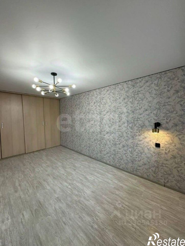 2-комн квартира улица Степана Злобина, 24,  д. 24