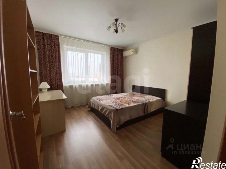 3-комн квартира улица Цюрупы, 75,  д. 75