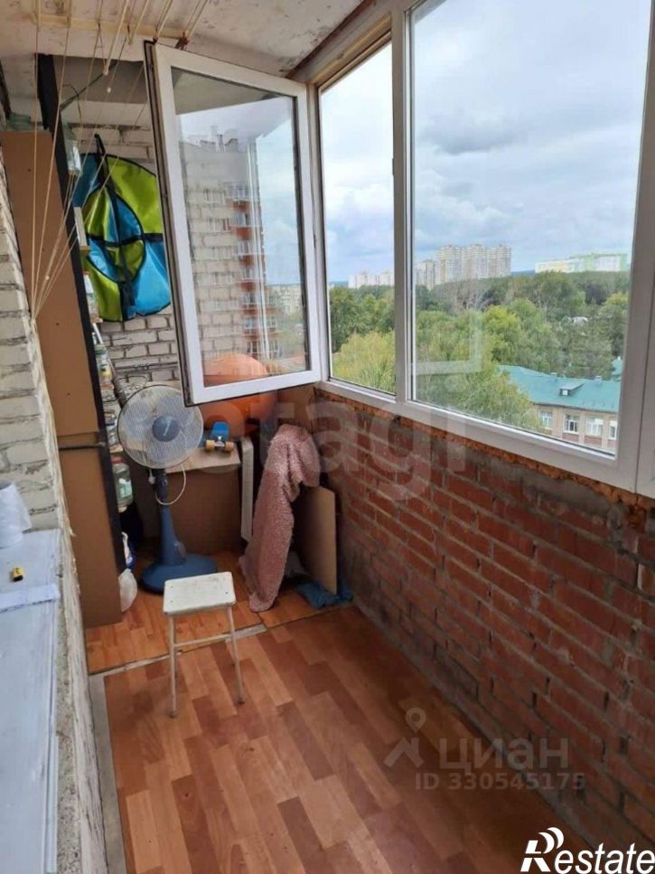 4-комн квартира ул Ахметова, 318/1,  д. 318/1